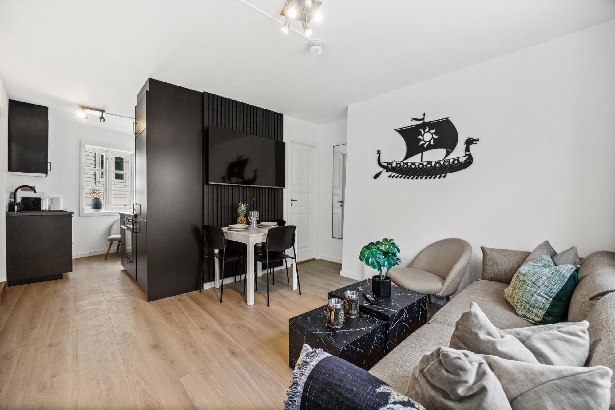 برغن Homerentals Apartments - Behind Bryggen & Historic Cobblestone Streets - 2 Floor Renovated From February 2025 المظهر الخارجي الصورة