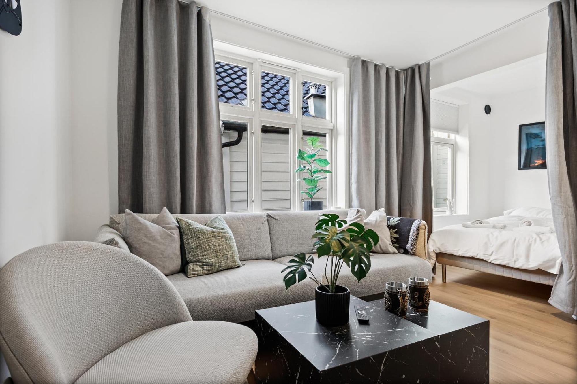 برغن Homerentals Apartments - Behind Bryggen & Historic Cobblestone Streets - 2 Floor Renovated From February 2025 المظهر الخارجي الصورة