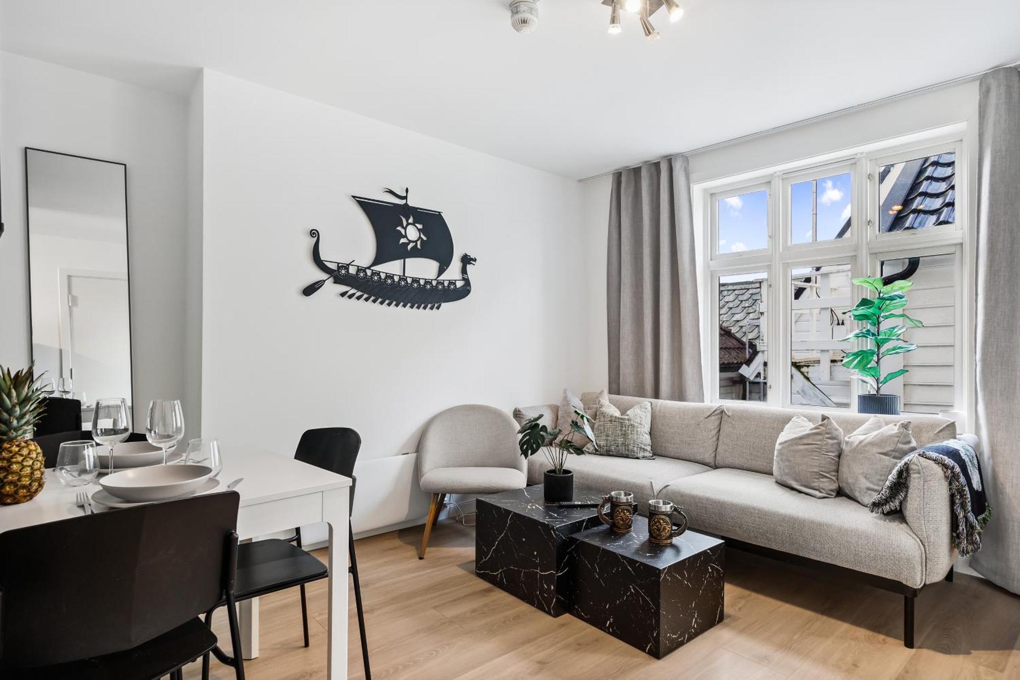 برغن Homerentals Apartments - Behind Bryggen & Historic Cobblestone Streets - 2 Floor Renovated From February 2025 المظهر الخارجي الصورة